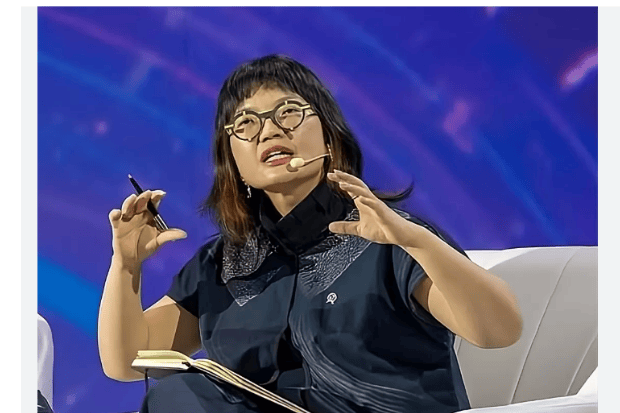 Biografi Stella Christie yang Menginspirasi