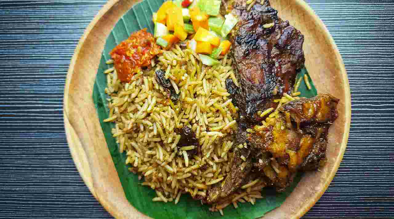 Menjelajahi Cita Rasa Nasi Kebuli, Sajian Lezat Khas Timur Tengah