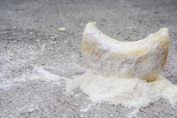 Cara Membuat Kue Putri Salju