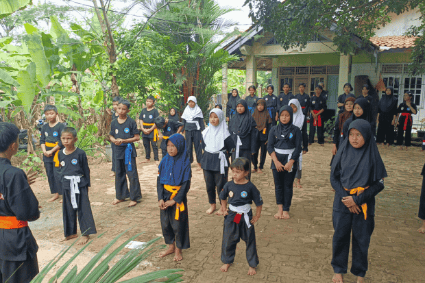 Pencak Silat sebagai Jalan Membentuk Generasi Tangguh