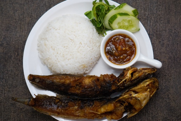 Warung Pecel Lele Sebagai Peluang Usaha