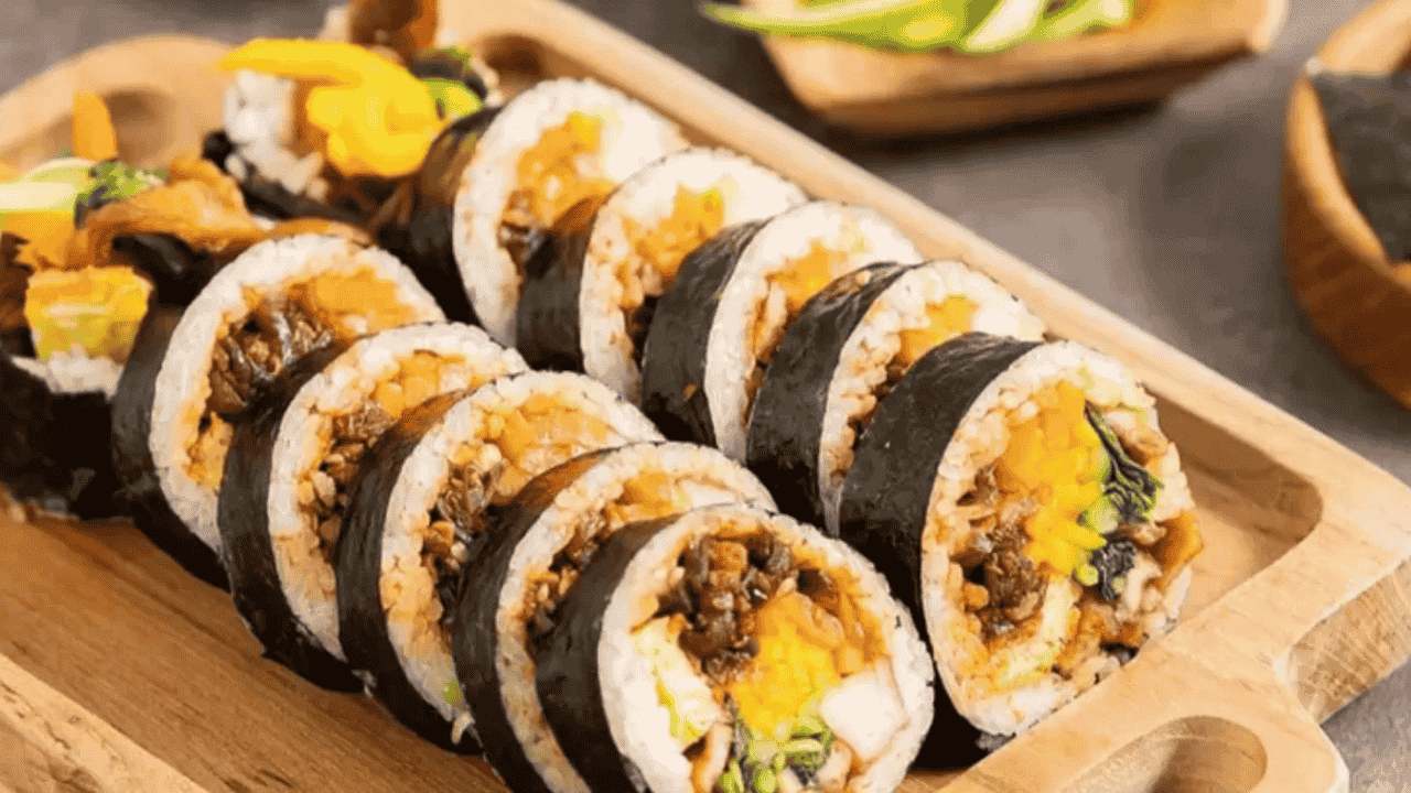 Gimbap Makanan Asal Korea Yang Menggugah Selera