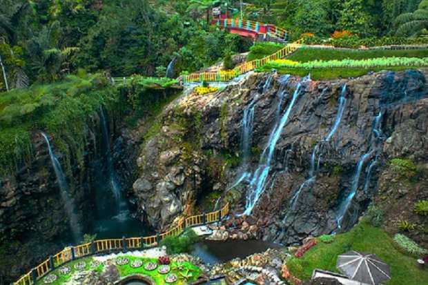 Keindahan alam Baturaden