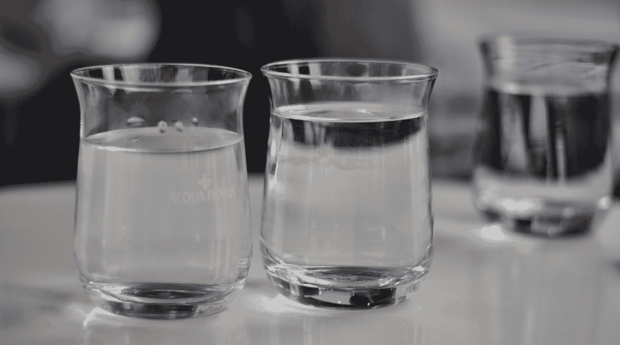 Secangkir Air Putih dan Cerita Tentang Kesederhanaan Hidup