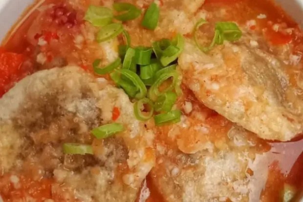 Cireng kuah seblak sebagai jajanan khas Bandung