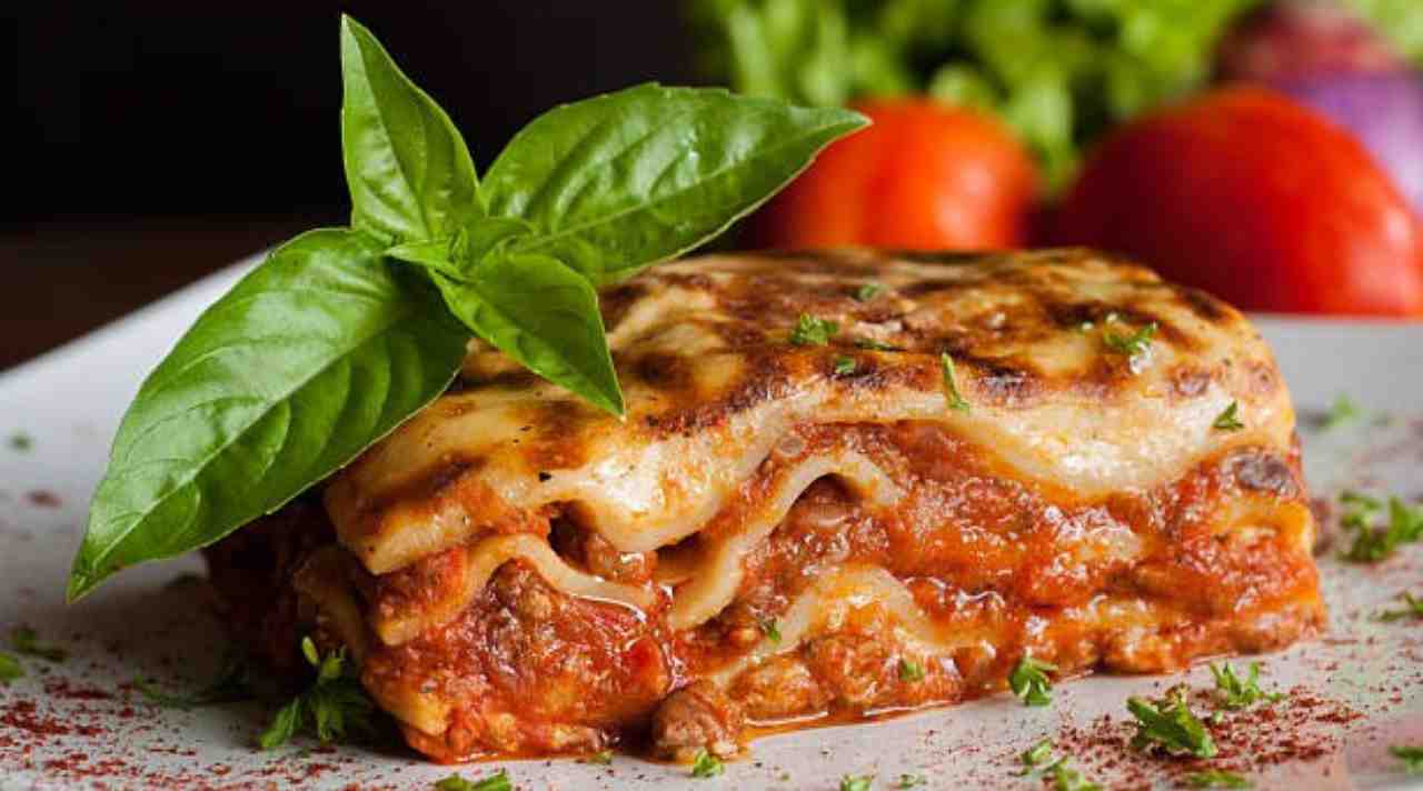Lasagna Khas Italia yang Bikin Ketagihan, Lembut, Creamy, dan Penuh Aroma Rempah