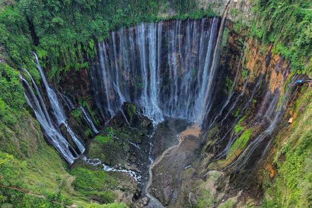 Spot foto terbaik di Air Terjun Tumpak Sewu Jawa Timur