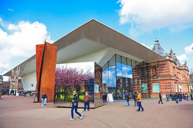 Koleksi lukisan Vincent van Gogh di Museum Van Gogh