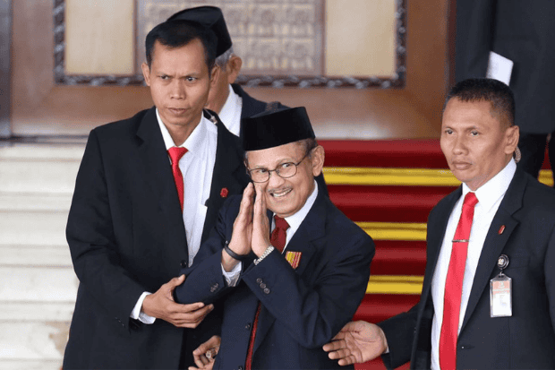 Peran BJ Habibie dalam Pemerintahan dan Reformasi
