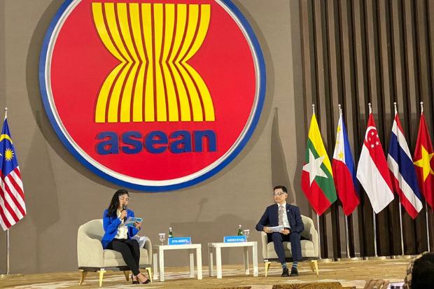 Tujuan ekonomi ASEAN untuk meningkatkan pertumbuhan ekonomi kawasan