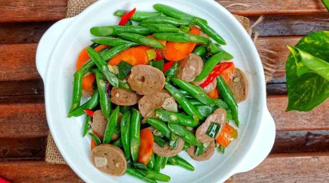 Tumis Buncis Bakso, Menu Rumahan Sederhana yang Selalu Menggugah Selera