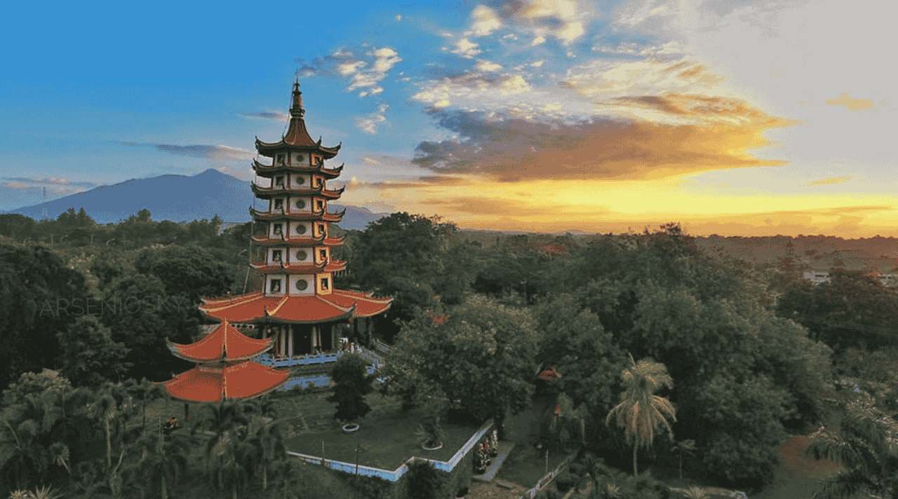 Pagoda Avalokitesvara Ikon Spiritual dan Wisata Budaya yang Memikat